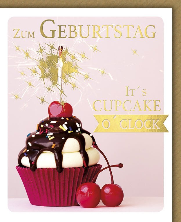 Geburtstagskarte "It's Cupcake o'clock" – Süße Schokoladen-Kirsch-Verzierung mit Folienprägung für festliche Glückwünsche & Jubiläen