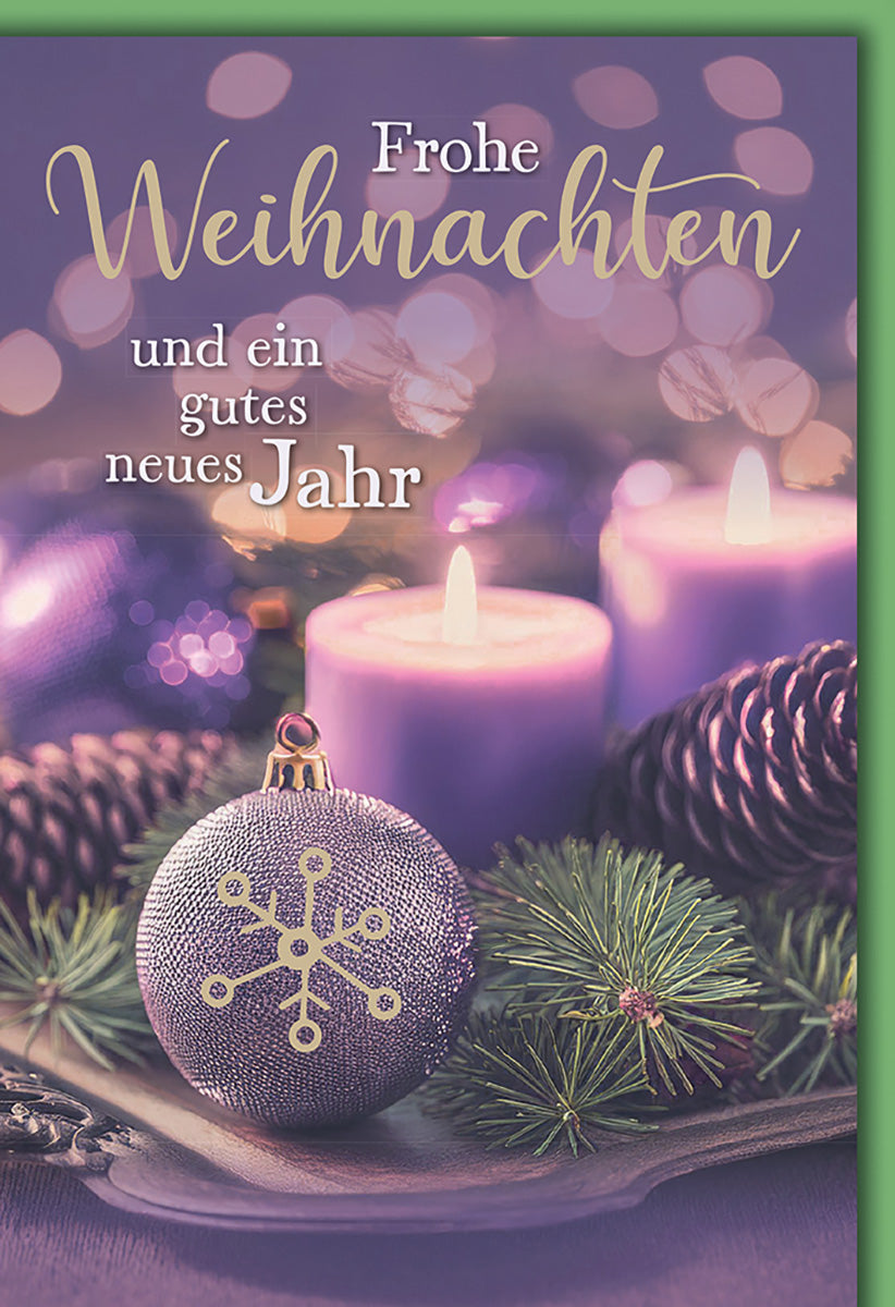Weihnachtskarte: Elegantes Lila-Design mit Kerzen und Tannenzweigen für festliche Grüße